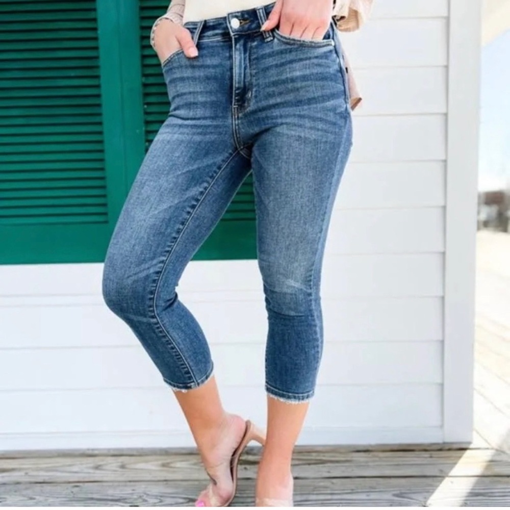 Judy Blue Jeans Skinny Fit Capri High Rise Dark Wash
